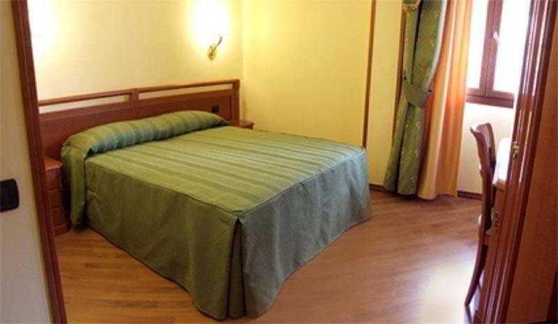 Hotel Bright Rome Bagian luar foto