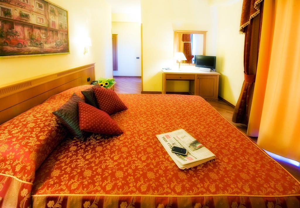 Hotel Bright Rome Bagian luar foto